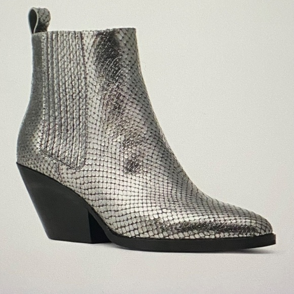 MICHAEL KORS Sinclair Metallic Embossed Silver Leather Swiftie Cowboy Boot 6 - Picture 2 of 16